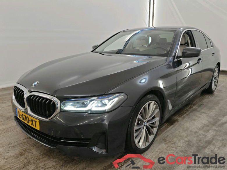 BMW 5 Serie Sedan 530iA Business Edition Plus 4d