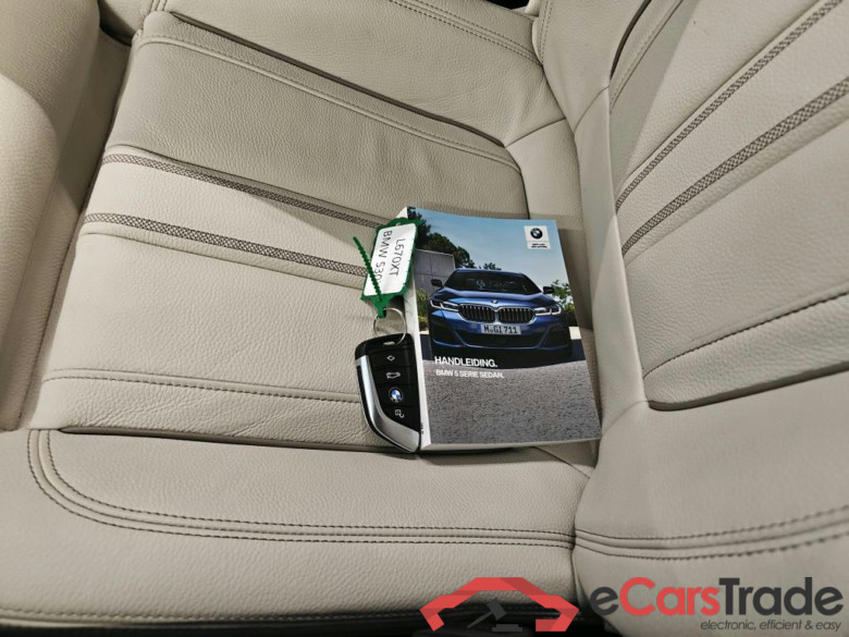 BMW 5 Serie Sedan 530iA Business Edition Plus 4d #4