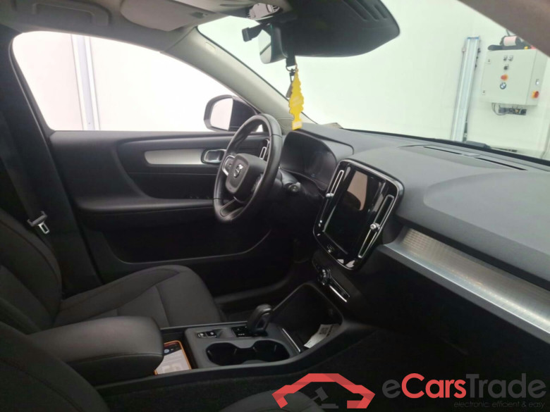 VOLVO XC40 1.5 PHEV T4 DCT CORE #3