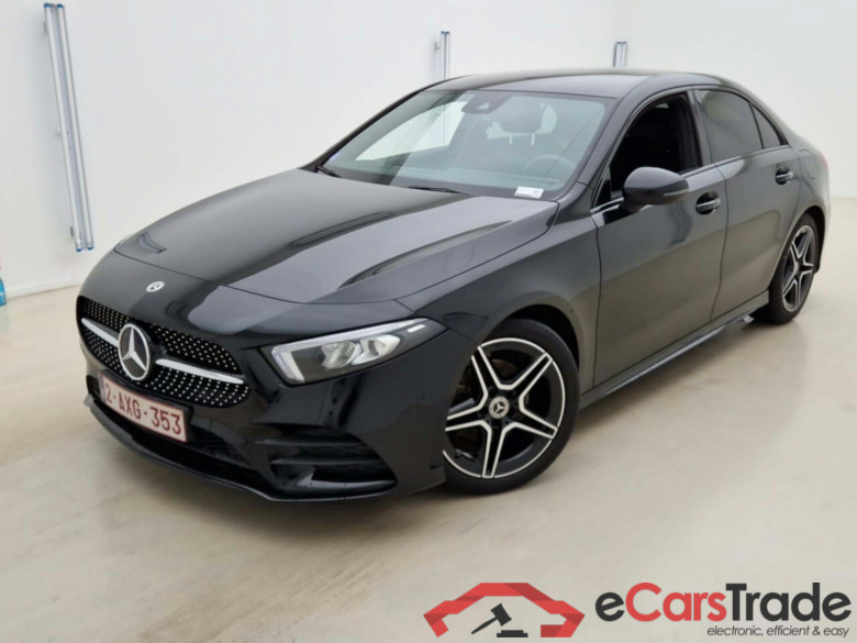 MERCEDES-BENZ A-KLASSE LIMOUSINE 180 BUSINESS SOLUTION AMG LINE #1