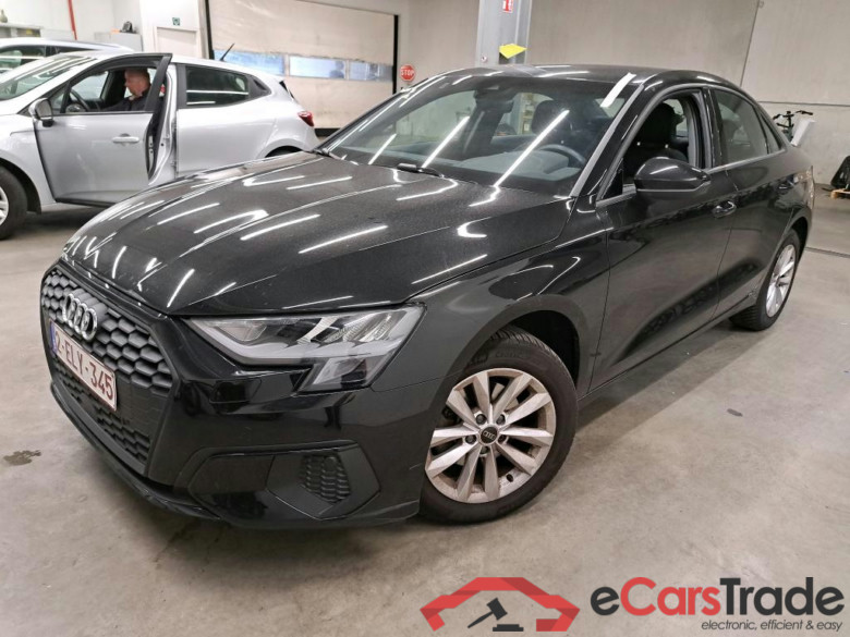 AUDI - AUD A3 BERLINE 30 TDi 116PK Attraction Pack Business & Rear Park Sensors