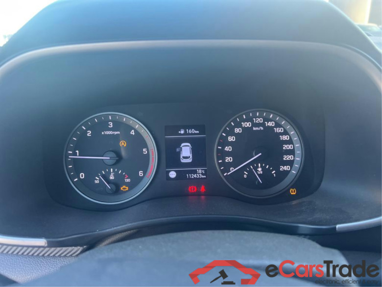 HYUNDAI Tucson / 2018 / 5P / todoterreno 1.6 CRDI 85kW (116CV) 48V SLE 4X2(SP)(SL) #4
