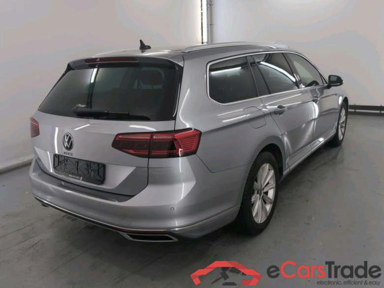 VOLKSWAGEN PASSAT VARIANT 1.4 TSI MSQ VARIANT GTE BUSINESS #4