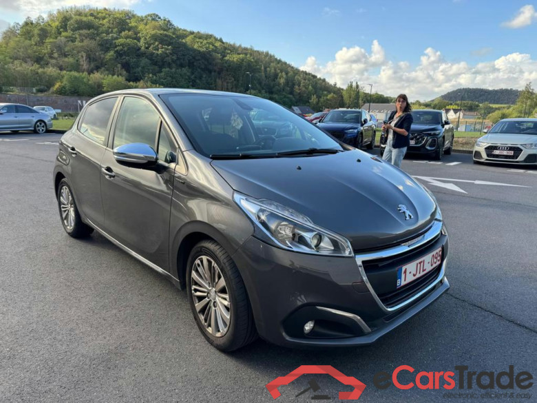 Peugeot 208 1.2 PureTech Signature Navi Klima PDC ... #3