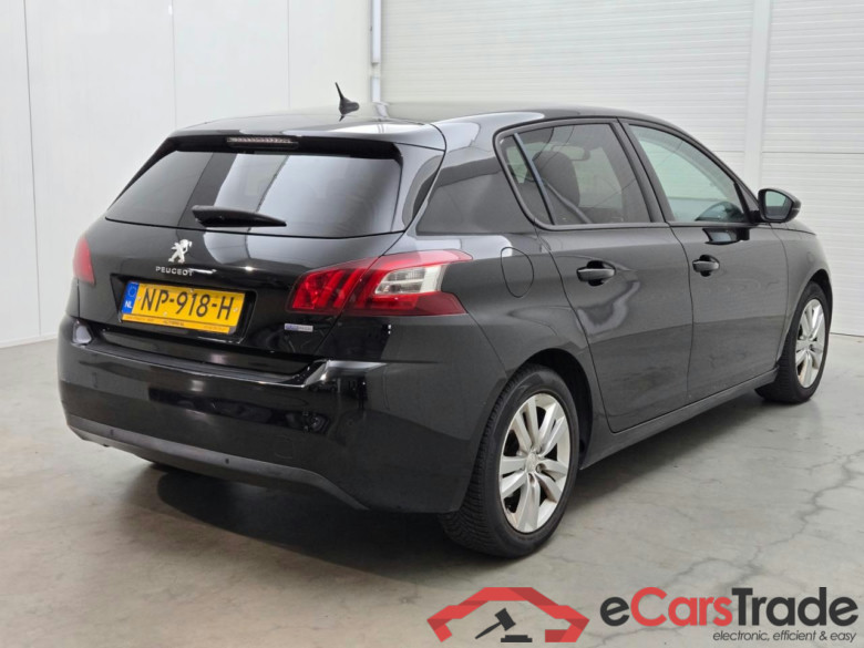PEUGEOT 308 1.2 PureTech Blue Lease Executive #4