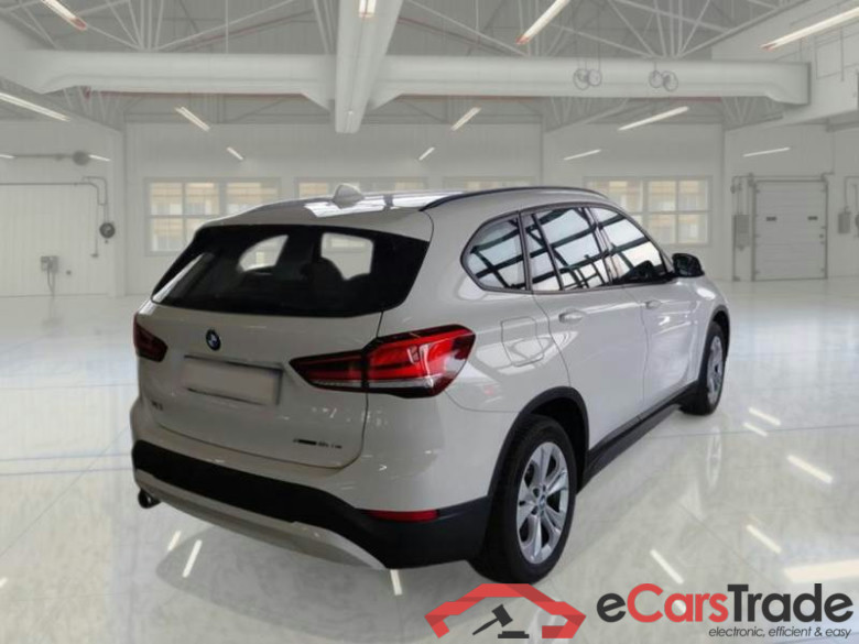 BMW X1 / 2019 / 5P / SUV XDRIVE 25E BUSINESS ADVANTAGE AUTOMATICO #2