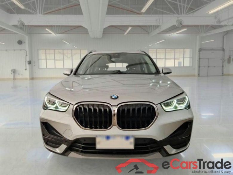 BMW X1 / 2019 / 5P / SUV XDRIVE 25E BUSINESS ADVANTAGE AUTOMATICO #6