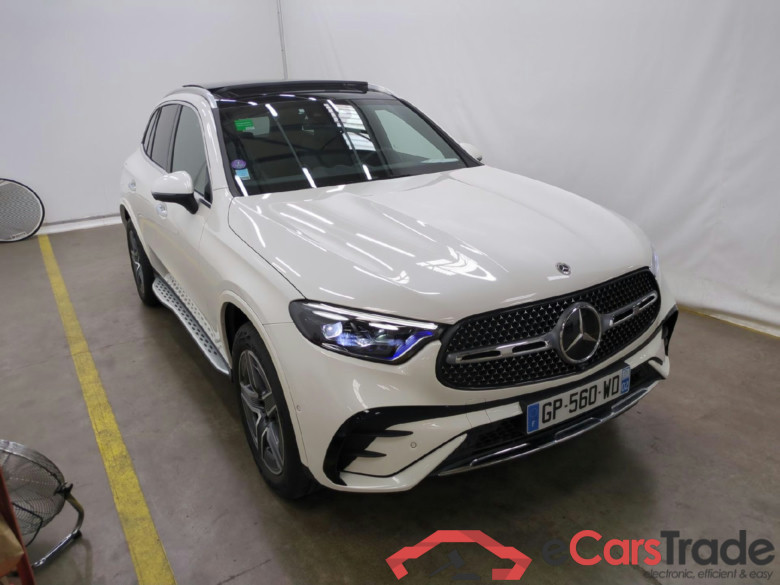 MERCEDES-BENZ GLC / 2022 / 5P / SUV GLC 300 e AMG Line 4MATIC #4