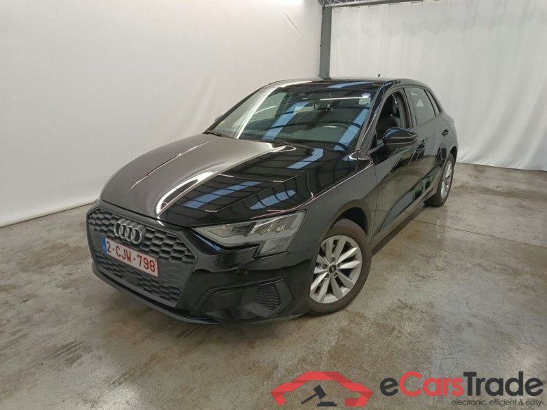 Audi A3 Sportback 2.0 30 TDi 85kW S tronic Attraction B.E. 5d #1