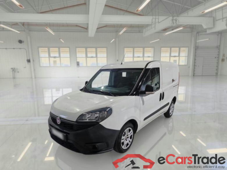 FIAT DOBLÒ CARGO / 2014 / 4P / VETT. FURGONATA CH1 LOUNGE 1.6 MJET 90CV E6D-F SeS