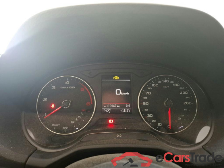 Q2 30 TDI Design Luxe 1.6 TDI 115CV BVA7 E6dT #6