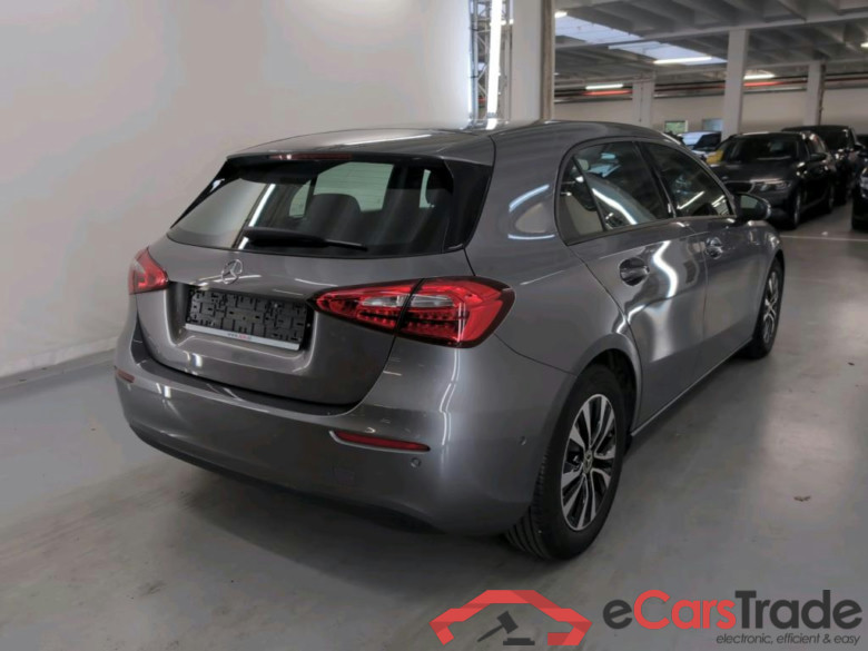 MERCEDES-BENZ A-Klasse 1.3 A 180 BUSINESS SOLUTION ESSENTIAL #4
