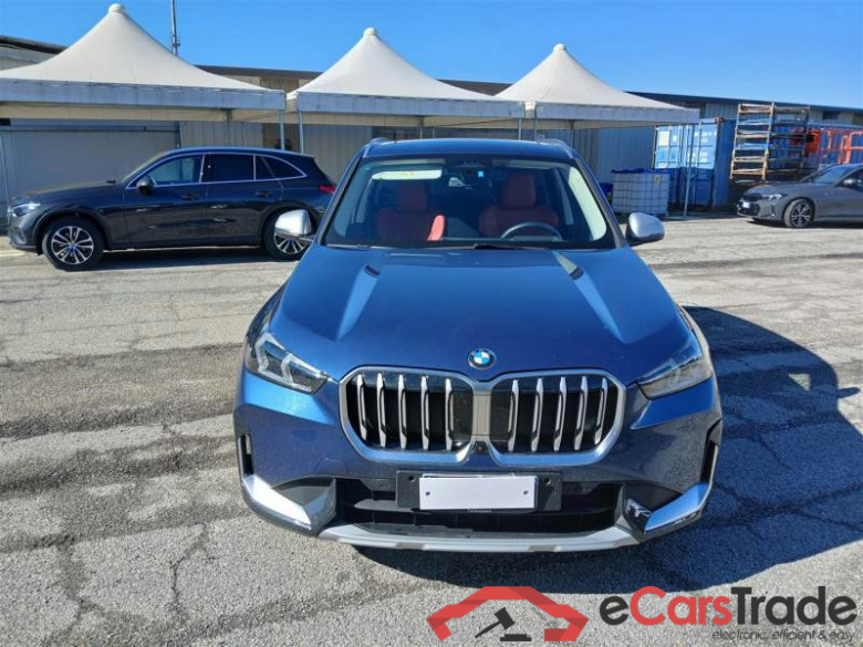 BMW X1 / 2022 / 5P / SUV XDRIVE 23D X-LINE DCT #6