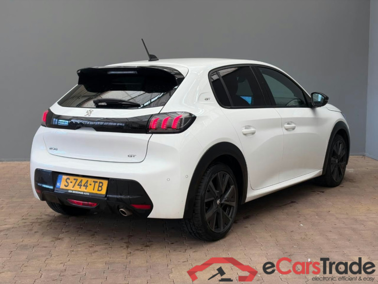 PEUGEOT 208 1.2 PureTech GT #3
