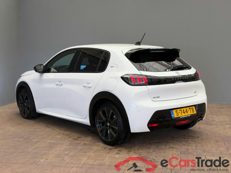 PEUGEOT 208 1.2 PureTech GT #4