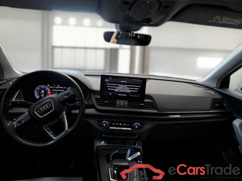 AUDI Q5 / 2020 / 5P / SUV 40 TDI S LINE QUATTRO S TRONIC #3
