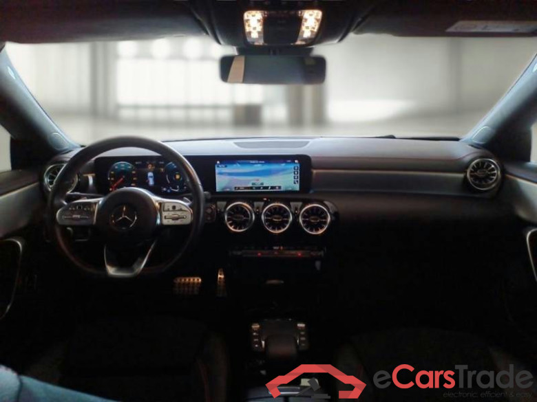 MERCEDES-BENZ CLA SHOOTING BRAKE / 2019 / 5P / STATION WAGON CLA 180 AUTOMATIC PREMIUM #3
