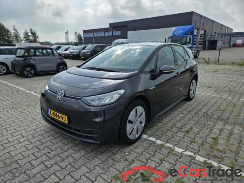VOLKSWAGEN ID.3 Life 58 kWh #1