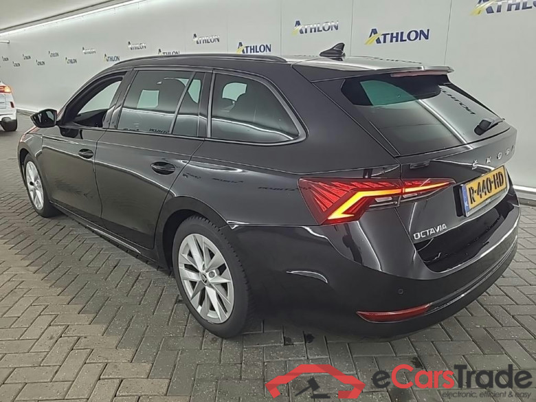 SKODA Octavia Combi 1.0 TSI Greentech Sport Business 5D 81kW #4