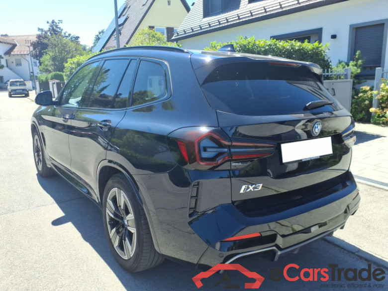 BMW iX3  #4