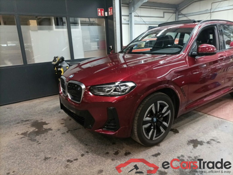 BMW iX3  #2