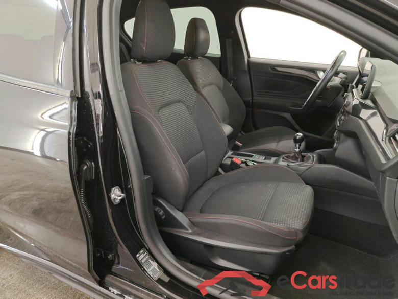 Ford Focus 1.0 EcoBo Hybrid 125pk ST-Line Bus 5d 5d #3