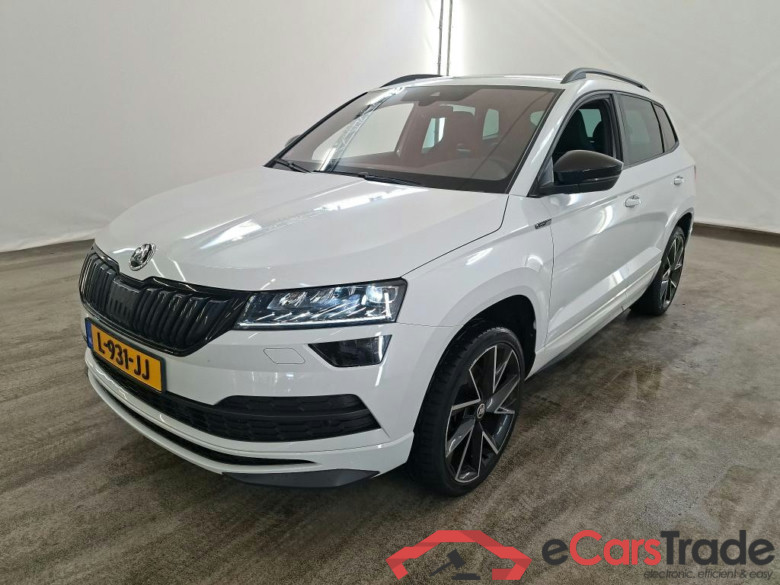 Skoda Karoq 1.5 TSI ACT Greentech Sportline Business | Functie + Comfort Pakket | Pano | Wegkl. trekhaak