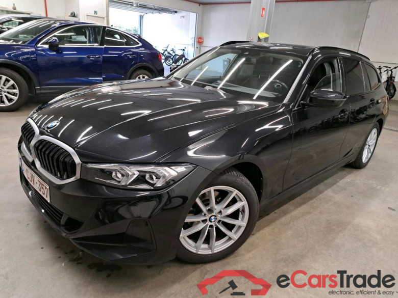 BMW - BMW 3 TOURING 318dA 150PK Pack Travel & Model Advantage