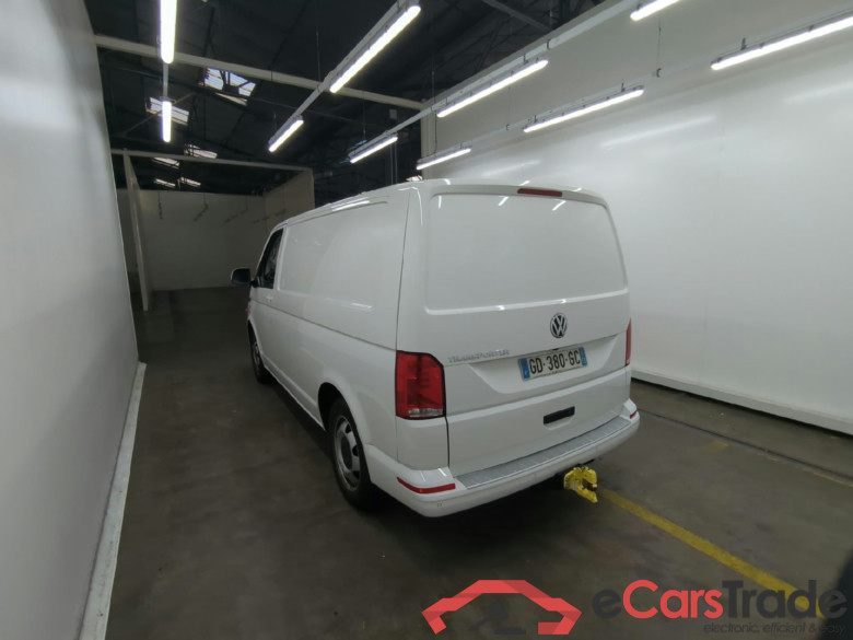VOLKSWAGEN Transporter / 2019 / 4P / Fourgon tôlé 2.0 TDi 150 DSG7 L1H1 Business Line Plus #3