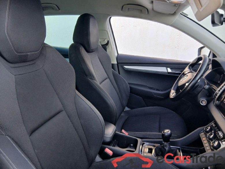 Karoq Ambition 2.0 TDI 115CV MT6 E6d #6