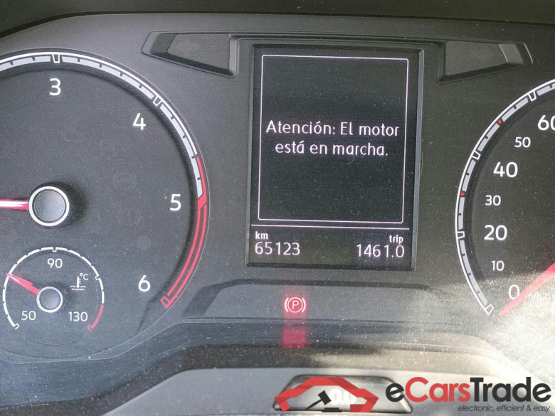 VOLKSWAGEN T-Roc / 2017 / 5P / todoterreno Advance 2.0 TDI 110kW (150CV) DSG (AC2) #5