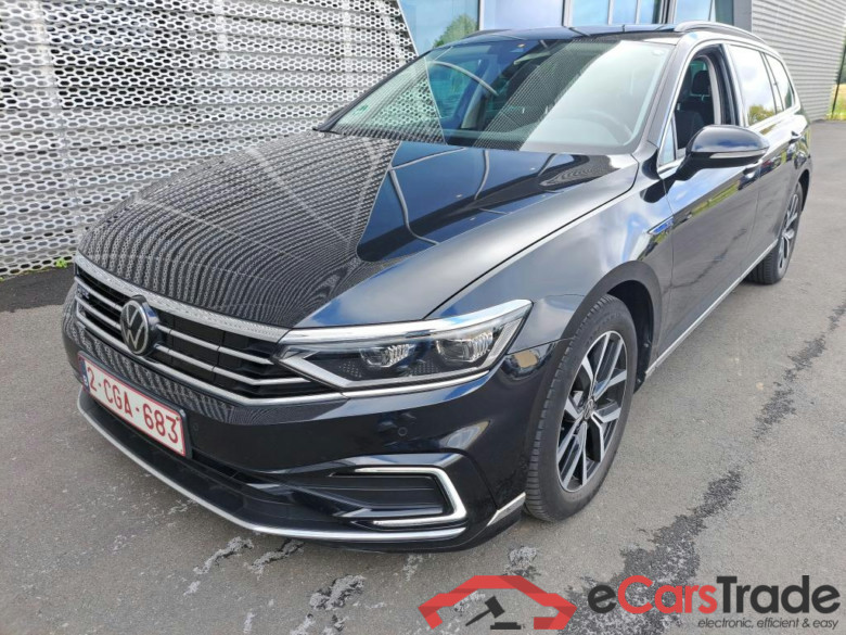 VOLKSWAGEN PASSAT VARIANT 1.4 TSI MSQ VARIANT GTE BUSINESS #1