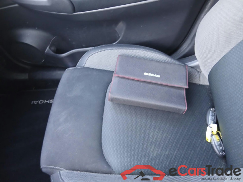 NISSAN QASHQAI / 2017 / 5P / todoterreno DIG-T 116 kW (160 CV) E6D DCT N-CONNECTA #5