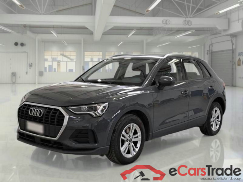 AUDI Q3 / 2018 / 5P / SUV 35 TDI S tronic Business