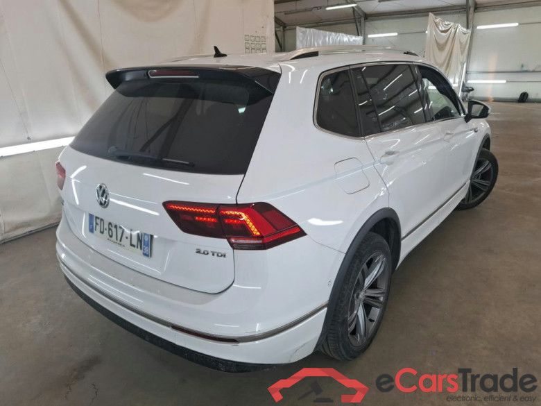VOLKSWAGEN Tiguan Allspace 5p SUV 2.0 TDI 150 DSG7 Carat Exclusive #3