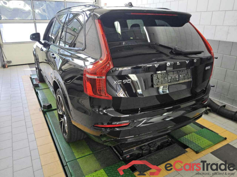 Volvo XC90 (09.2014->) DE - SUV5 B5 (Diesel) AWD EU6d, Plus Dark Mild-Hybrid, (Facelift) 2022 - 2022 #4