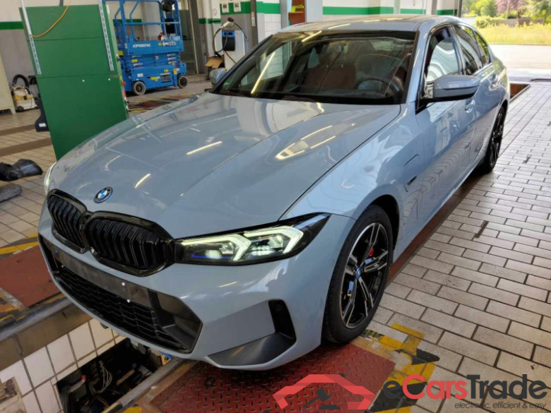 BMW 3 Limousine (G20N)(2022->) DE - Lim4 320 e EU6d, M Sport OPF, (Facelift) 2022 - 2024 #1