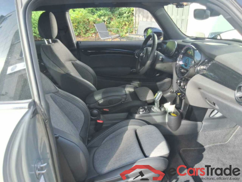 Mini Mini 3-trg. (F56)(2013->) DE - LimS3 Cooper SE, Cooper SE Classic Trim, (Facelift 2) 2021 - 2024 #5