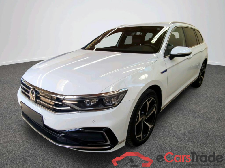 Passat Variant GTE 1.4 TSI 160KW AT6 E6d #1