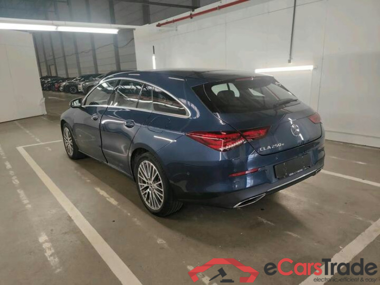 Mercedes CLA Shooting Brake CLA Shooting Brake CLA 250 e Business Solution (PHEV) 160kW/218pk  5D/P Auto-8 #3