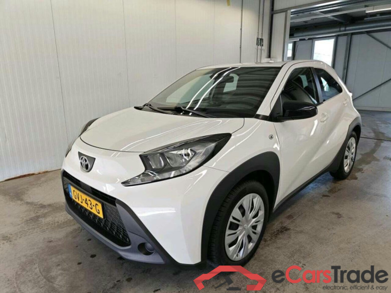 TOYOTA Aygo X 1.0 VVT-i MT Play