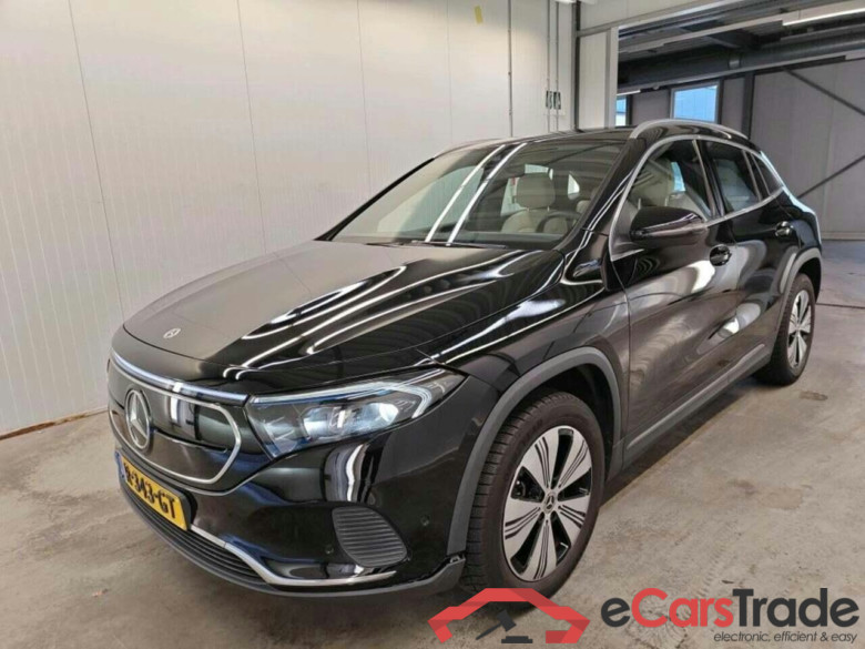 MERCEDES-BENZ EQA 250 Bns Sol. Lux