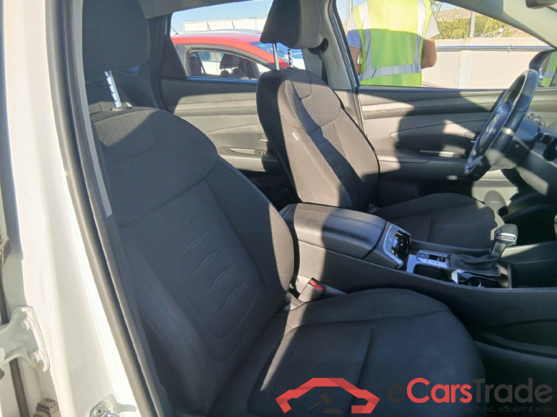 HYUNDAI Tucson / 2024 / 5P / todoterreno 1.6D 100kW (136CV) 48V 4x4 DCT Maxx #6