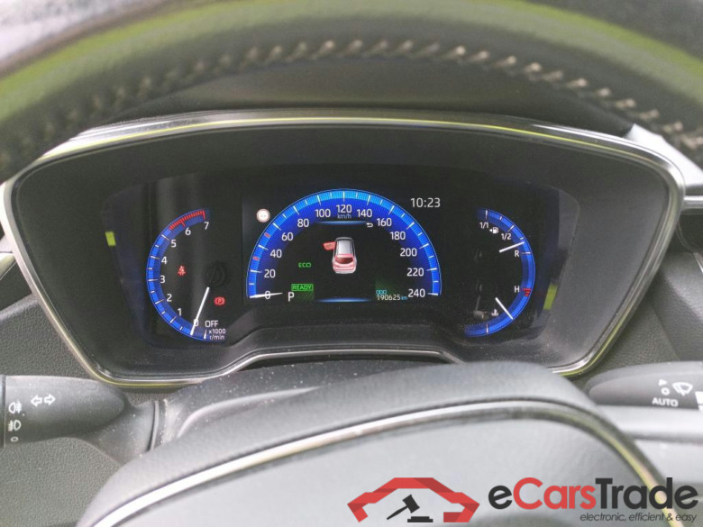TOYOTA Corolla / 2019 / 5P / familiar 1.8 125H ACTIVE TECH E-CVT TOU SPORT #4