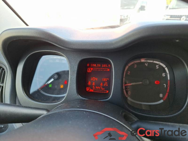 FIAT PANDA / 2011 / 5P / BERLINA 0.9 TWINAIR TURBO NATURAL POWER EASY #4