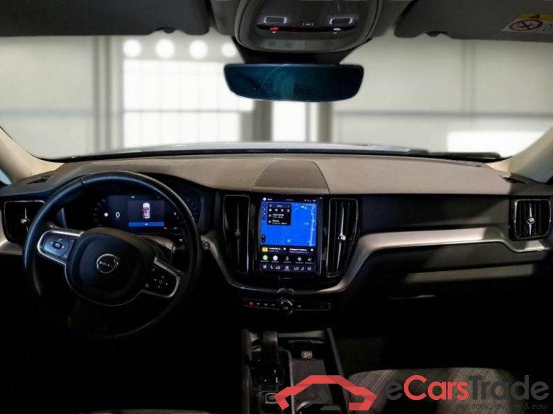 VOLVO XC60 / 2021 / 5P / SUV B4 D automatico Essential #3