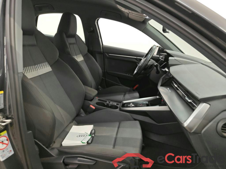 Audi A3 Limousine 35 TFSI S tronic Advanced edition 4d #3