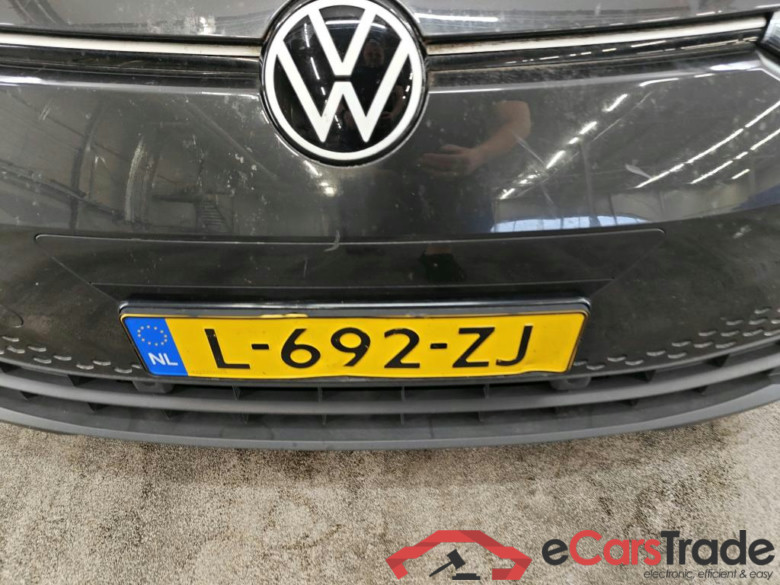 Volkswagen ID.3 58kWh 150kW Life auto 5d #5