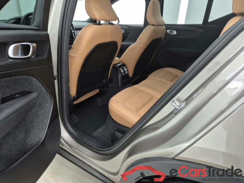 VOLVO XC40 1.5 PHEV INSCRIPTION #4