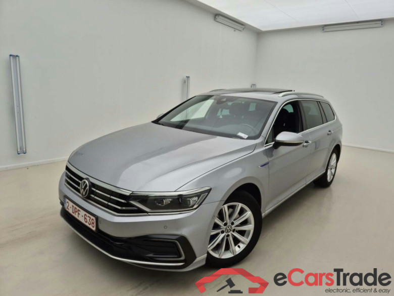 VOLKSWAGEN PASSAT VARIANT 1.4 TSI GTE BUSINESS DSG #1